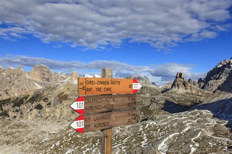 Die Lavaredohütte Im Naturpark Drei Zinnen Faszination Berge