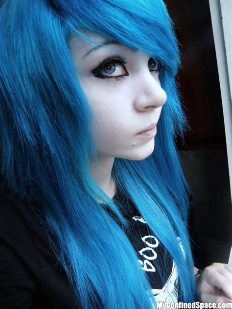 Free for commercial use no attribution required high quality images. Emo Lifestyle: Emo Girls - Blue Hair