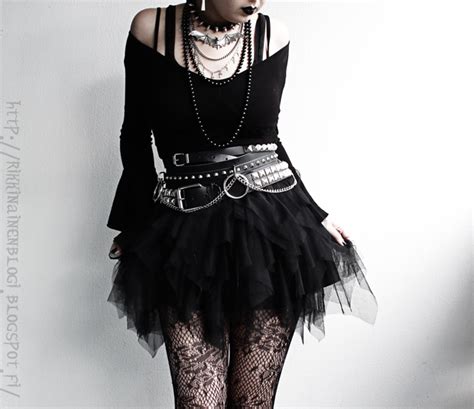 Black Widow Sanctuary Date Of Birth Gothic Fashion Fashion Gothic Outfits