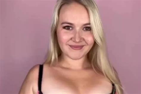 EastEnders Melissa Suffield Strips To Lingerie To Unveil Her Real Post