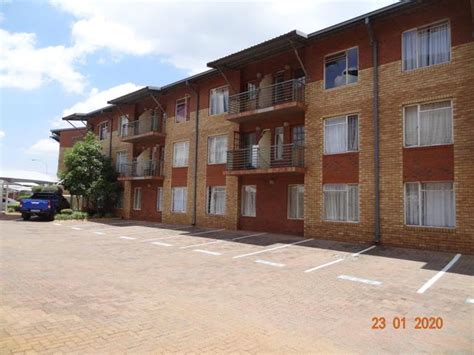 2 bedroom flat in johannesburg to rent. 2 Bedroom Apartment / Flat to rent in Auckland Park