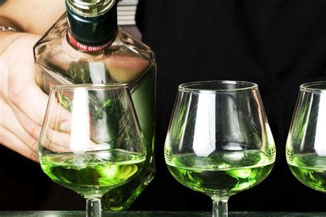 What Is Absinthe And Will It Make You Hallucinate