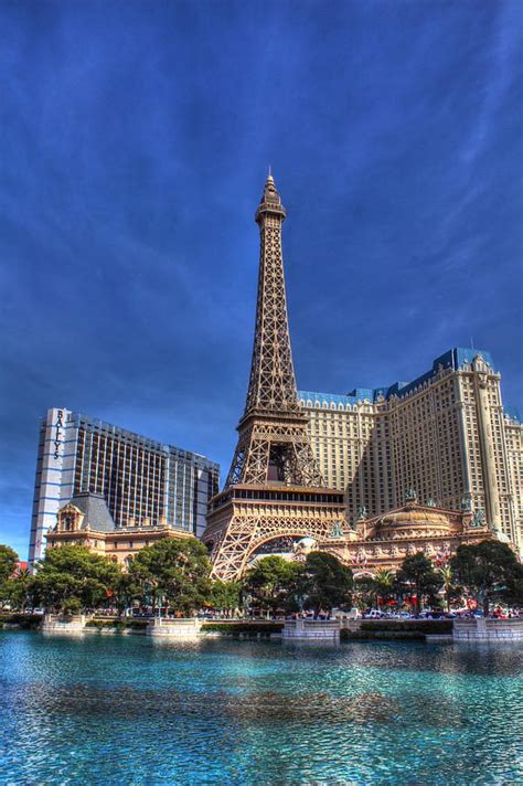 Paris Hotel And Ballys Hotel From Across The Bellagio Fountain Pool