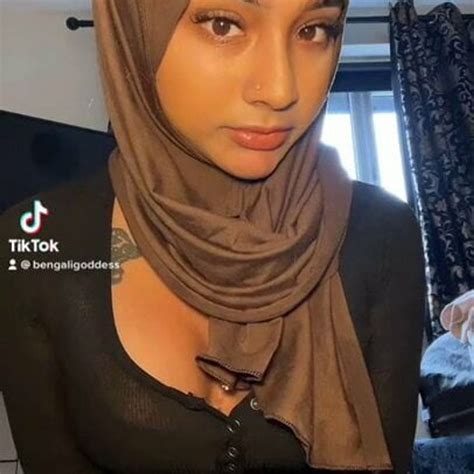 Yasmina Khan Hijabi Tiktok Oiled Boobs Hard Nipples Xhamster