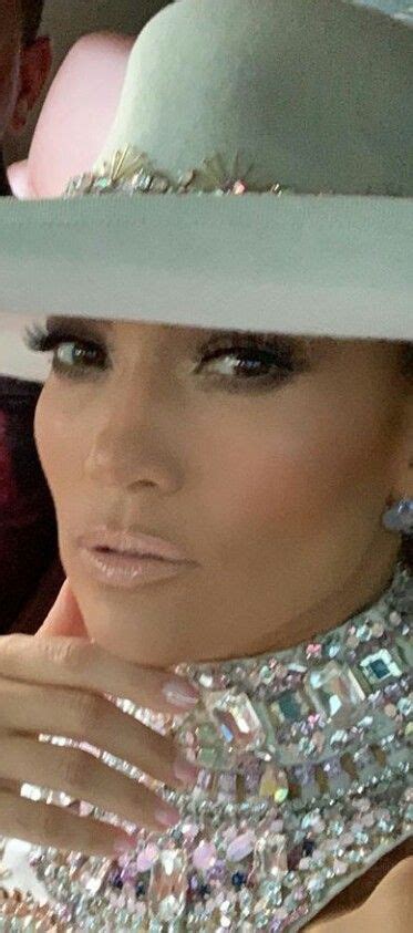 Jlo Grammys 2019€£€💜 Entrepreneur Clothing Jennifer Lopez Fly Girl