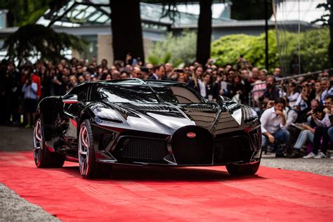 Bugatti La Voiture Noire Wins Design Award At Concorso D