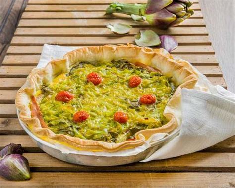 La prima variante è quella senza l'utilizzo della sfoglia esterna, infatti in questa ricetta la torta salata di. Torte salate: 20 ricette facili e veloci - greenMe