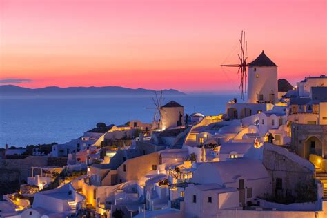 15 Of The Best Things To Do In Santorini Greece