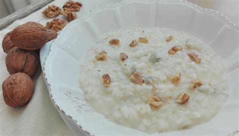 100 g di gorgonzola dolce dop. Ricetta Risotto al gorgonzola e noci | Ricettario Tipico
