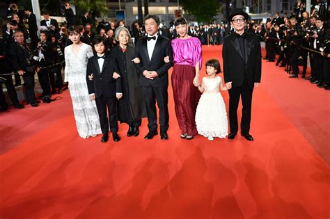 Eerst en vooral het verblijf in une affaire de famille was fantastisch. "Une affaire de famille", cette merveilleuse Palme d'or ...