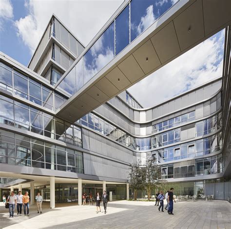Siemens Headquarters / Henning Larsen Architects | ArchDaily