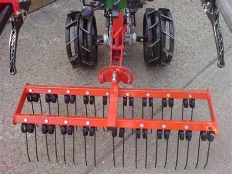 How to kill weeds permanently. Grass Harrow/ Rake, Paddock Leveller