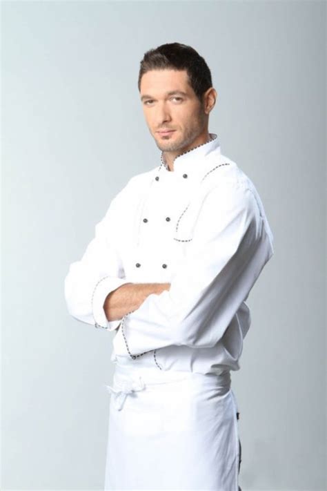 Access full episodes, casting details, recipes, show photos. Masterchef: Δείτε τον Πάνο Ιωαννίδη ως διαγωνιζόμενο σεφ ...