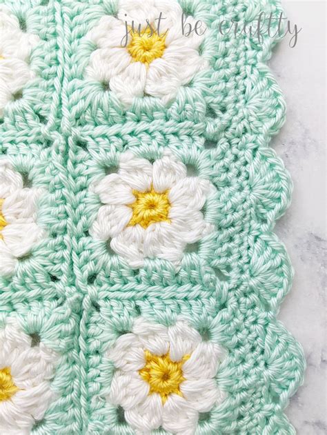 Dainty Daisy Granny Square How To Crochet Blanket Pattern Crochet