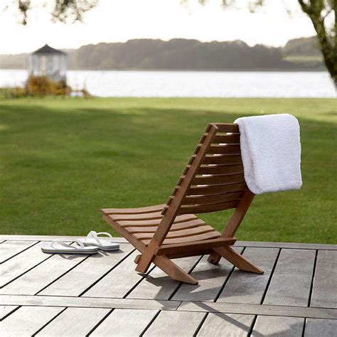 $92.99 ($46.50 per item) $95.99. High/Low Folding Wood Beach Chairs: Remodelista