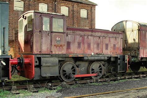 423657 Ruston Hornsby 0 4 0de Lincolnshire Wolds Railway Flickr