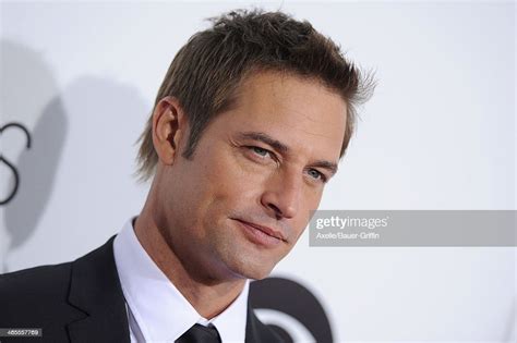 Actor Josh Holloway Arrives At The 40th Annual Peoples Choice Awards