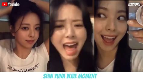Shin Yuna Itzy Funny And Beauty Moment On Vlive Youtube