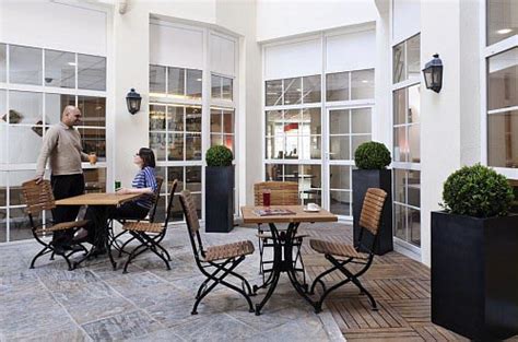 Los tipos de habitación pueden variar. Hôtel Ibis Paris Ornano Montmartre Nord 18ème sur Hôtel à ...