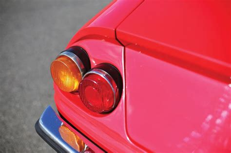 But the association with the victory over ford stuck ferrari considered this an insult to the real daytona's legacy and sued the show's producers for trademark dilution. photo FERRARI 365 GTB/4 Daytona coupé 1970 - Motorlegend.com
