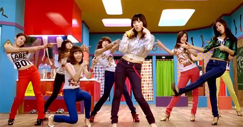 Music Video Girls Generation Gee Dance Version