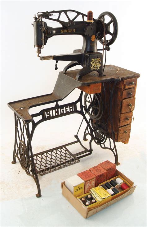 Heavy Duty Leather Workers Sewing Machine By Singer