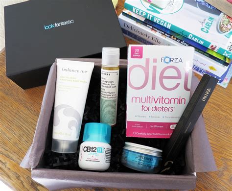 Welcome to the lookfantastic beauty box: Lookfantastic Beauty Box April 2015 - Let's talk beauty