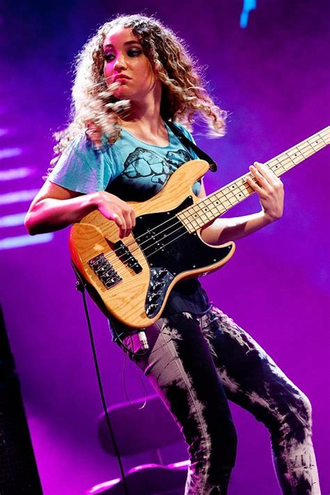 My Mind Is Always Blown By The Bass Playing Prodigy Tal Wilkenfeld Plays Nightly With Worlds