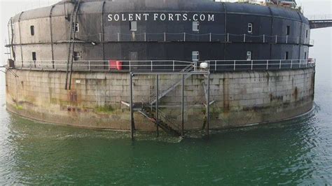 No Mans Fort In The Solent Video Fort Aerial Images Portsmouth