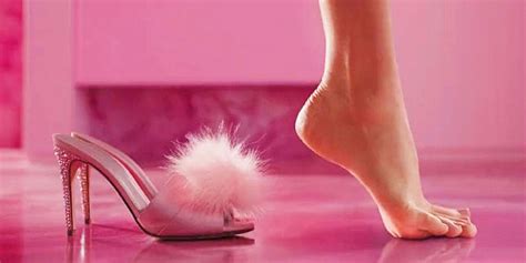 “they Are My Feet” How Barbie Movies Viral Arched Feet Moment Was Filmed Revealed By Margot Robbie
