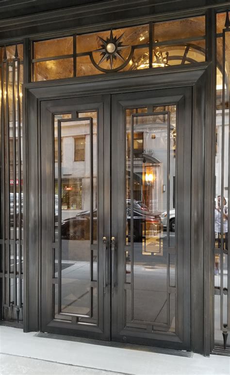 Press Ellison Doors Welcome Residents At Nycs 520 Park Avenue