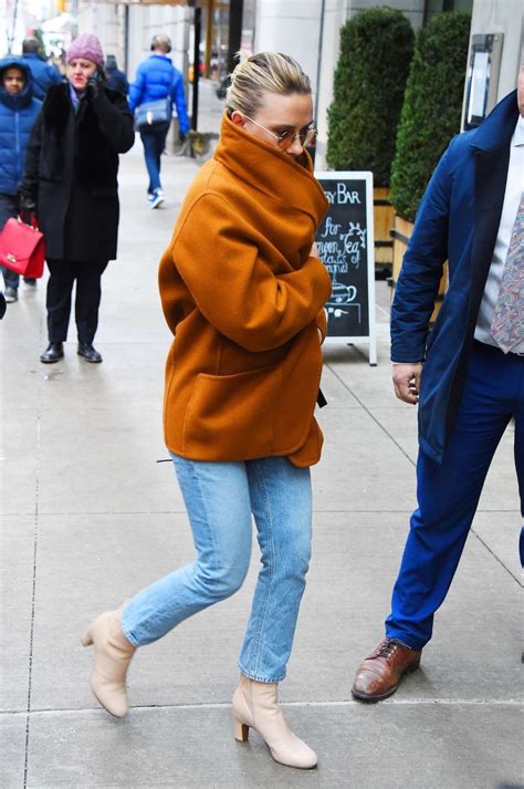 Scarlett Johansson Light Blue Denim Straight Fit Jeans Street Style