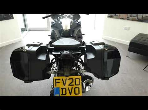 It is applied with enormous attention to detail. BMW R1250RS Exclusive - YouTube