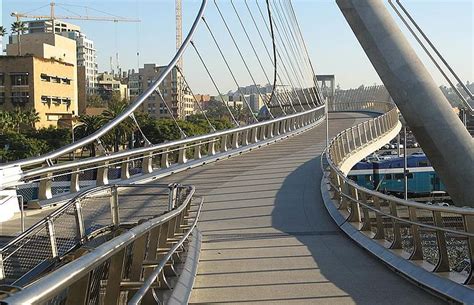 Bridge Railings Made Of Stainless Steel Nets And Ropes