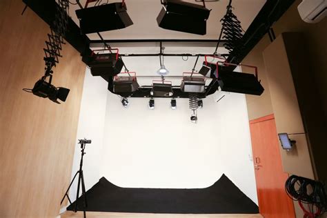 Você Conhece Um Estúdio Completo Prontinho Para Fotografar Gravar