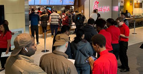 Of houston.it was founded by steven schussler.the first location opened in the mall of america in bloomington, minnesota, on february 3, 1994. Hundreds lined up for the Chick-fil-A opening at Yorkdale Mall today