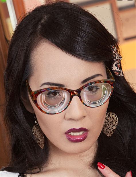 Hitomi With Glasses By Bobbylaurel On Deviantart