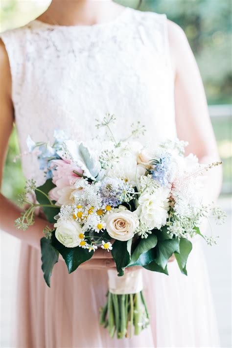 A style savvy wedding resource devoted to the modern bride's journey down the altar with gorgeous real weddings, vendor recommendations and much more! Wildflower bridesmaid bouquets in pastels | Pastel wedding ...