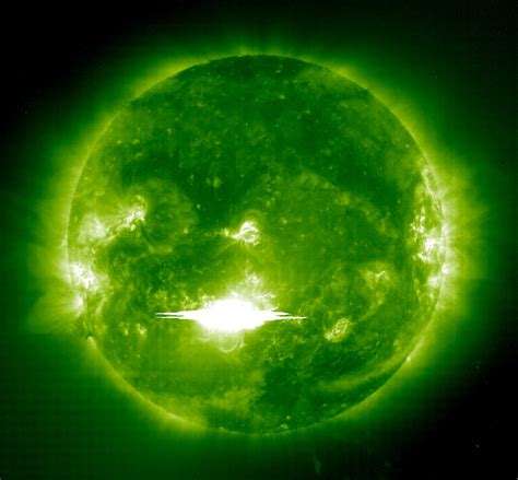 Gigantic Sunspot Directly Facing Earth Poised To Explode Today With Strongest Solar Flare