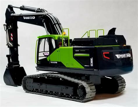 These remote control excavators are meant for experienced and usually older. Aliexpress.com : Buy 1/14 RC remote control metal ...