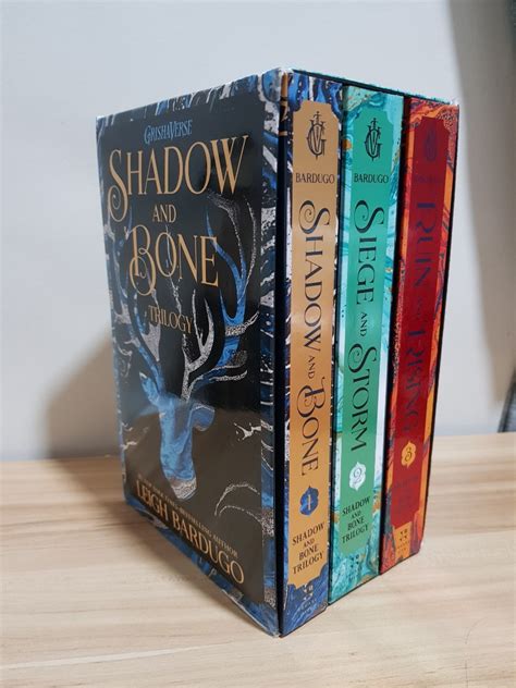 Shadow And Bone Trilogy Boxset Hobbies And Toys Books And Magazines Fiction And Non Fiction On