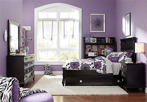The advantages of outlet shopping. Shop for a Milan Black 5 Pc Full Bedroom at Rooms To Go ...