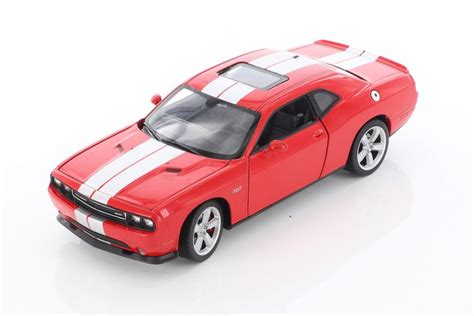 2013 Dodge Challenger Srt Red Welly 240494d 124 Scale Diecast