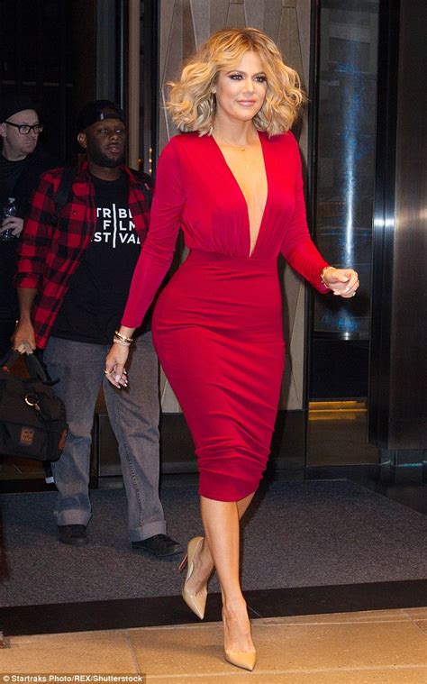 Khloe Kardashian Displays Her Pert Bum On The Promo Trail In New York Daily Mail Online
