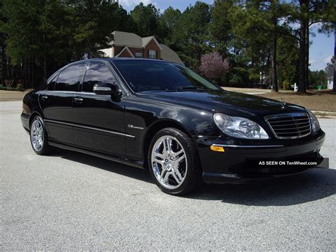 It's no mean trick pleasing both sexes at once. 2005 Mercedes Benz S55 Amg 4d Sedan