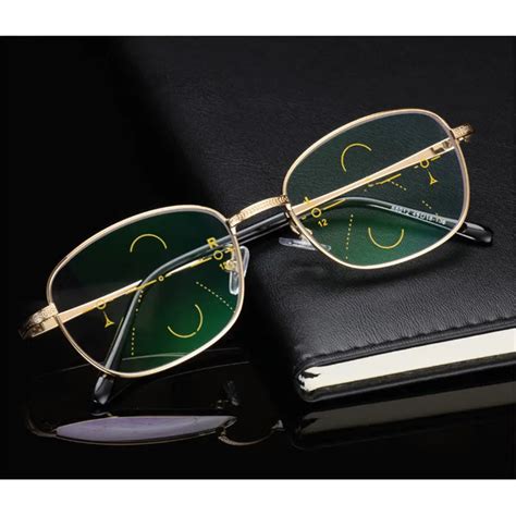 Mincl 2017 Quality Multifocal Lenses Reading Glasses Men Fashion Half Rim Progressive Glasses