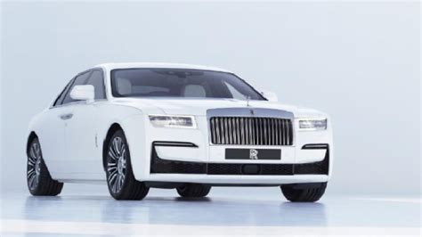 Next Generation Rolls Royce Ghost Introduced