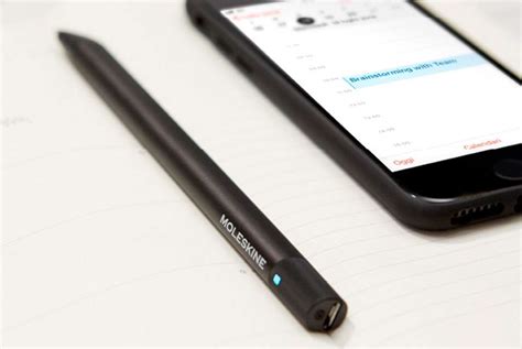 Moleskine Has A New Smart Pen With Offline Mode