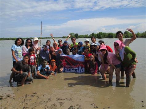 Menanam Mangrove Di Muara Gembong Part 2 Backpacker Jakarta