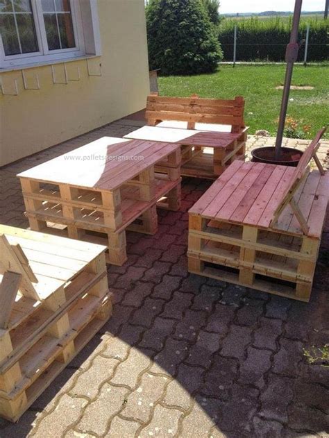 Diy Pallet Furniture Projects Farmhouse Design Pallets